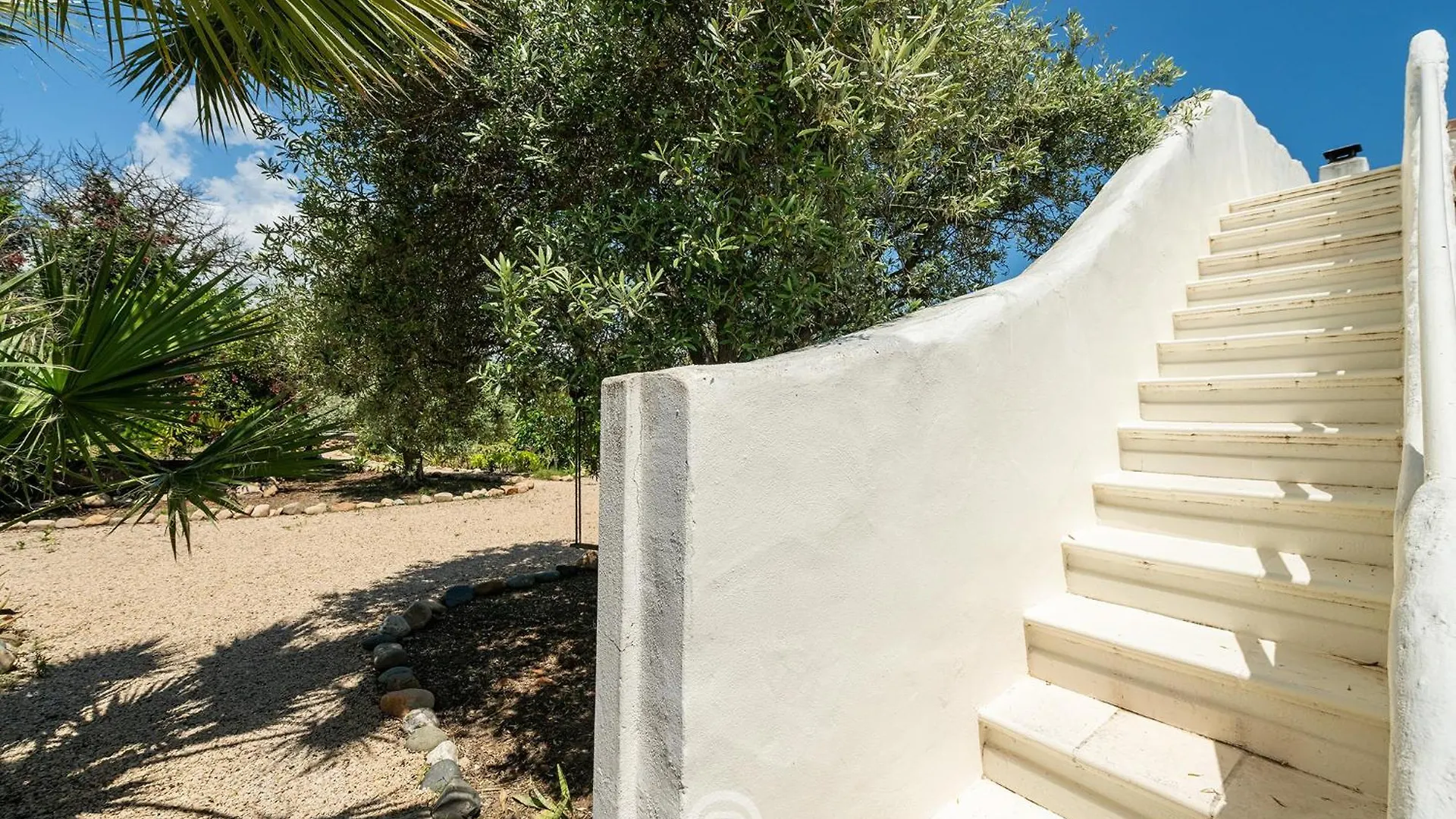 Villa Barbagallo Porto Columbu - Perd'E Sali Italia