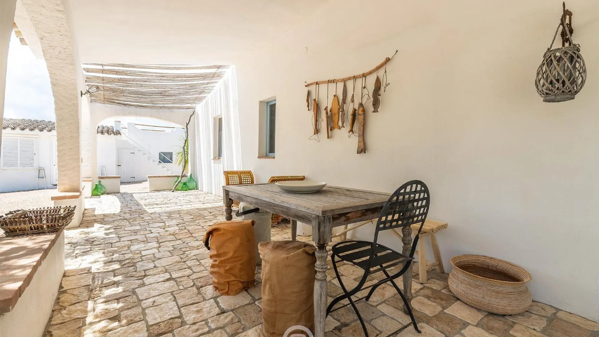 Villa Barbagallo Porto Columbu - Perd'E Sali 0*,  Italia