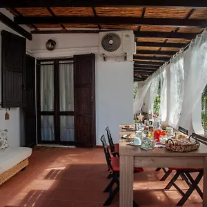 Bed & Breakfast Sardinia Del Sud, Porto Columbu - Perd'E Sali